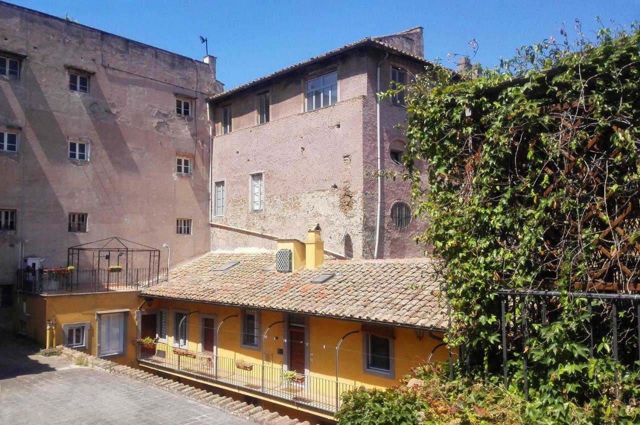 Delizioso appartamento a Campo de' Fiori Roma Esterno foto